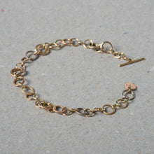 Load image into Gallery viewer, Revolve T Bar Gold Bracelet