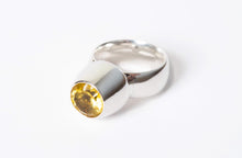 Load image into Gallery viewer, Citrine Huge Honey Pot Ring
