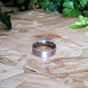 Modern Comfort Fit Fairtrade White Gold Band